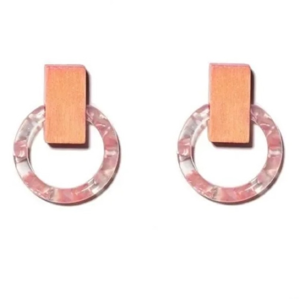 LELE SADOUGHI Horsebit Button Earrings Pink